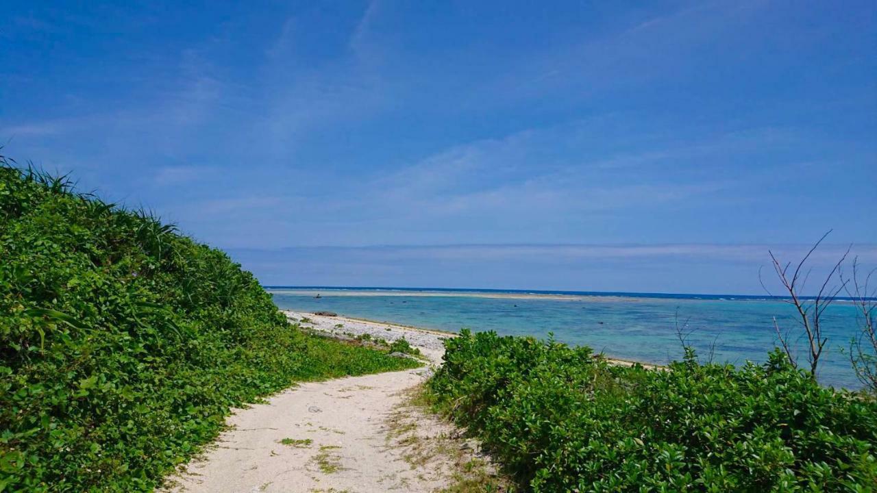2019新築 ! Guest House Holoholo Beach Side Ishigaki  Ngoại thất bức ảnh